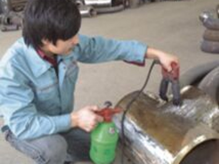 Ultrasonic detector
