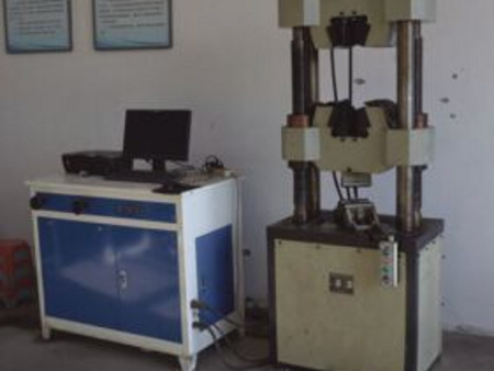 Universal testing machine