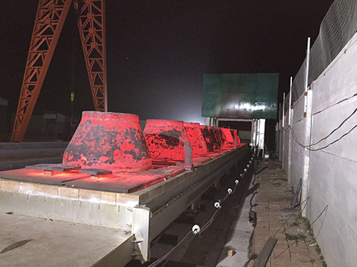 Low temperature pipeline steel head heat treatment