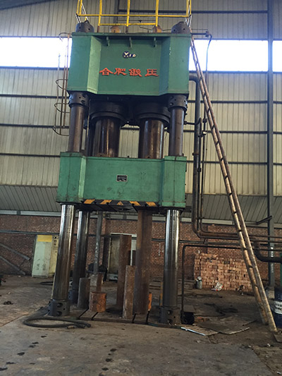 Hefei forging production of 2000 tons of hydraulic press